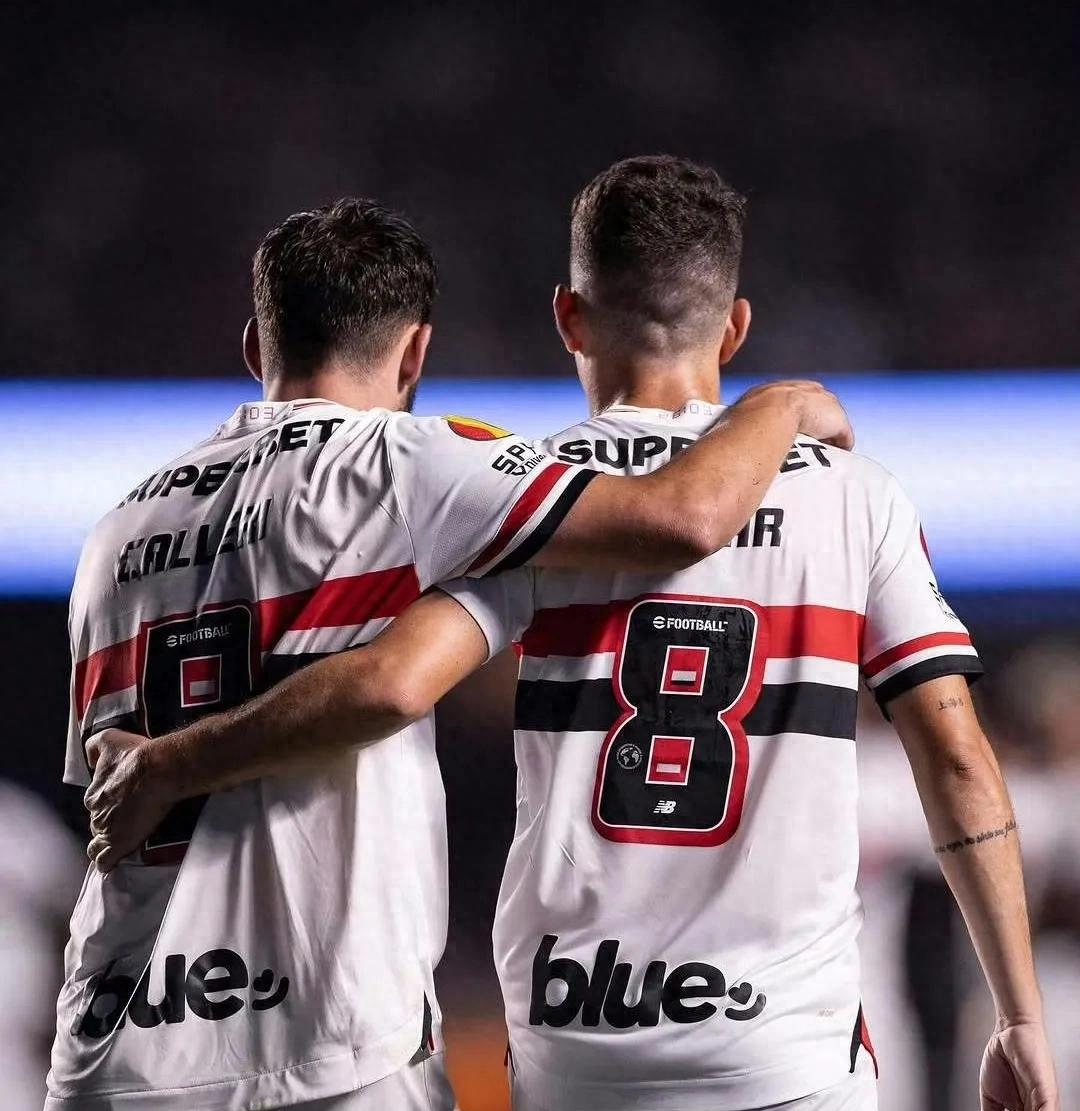 星空体育官方网站-赛地聚焦：中超窗口期热度飙升；达拉斯独行侠回应争议；管理层满意；更衣室氛围转暖(达拉斯独行侠中国官网中文版)