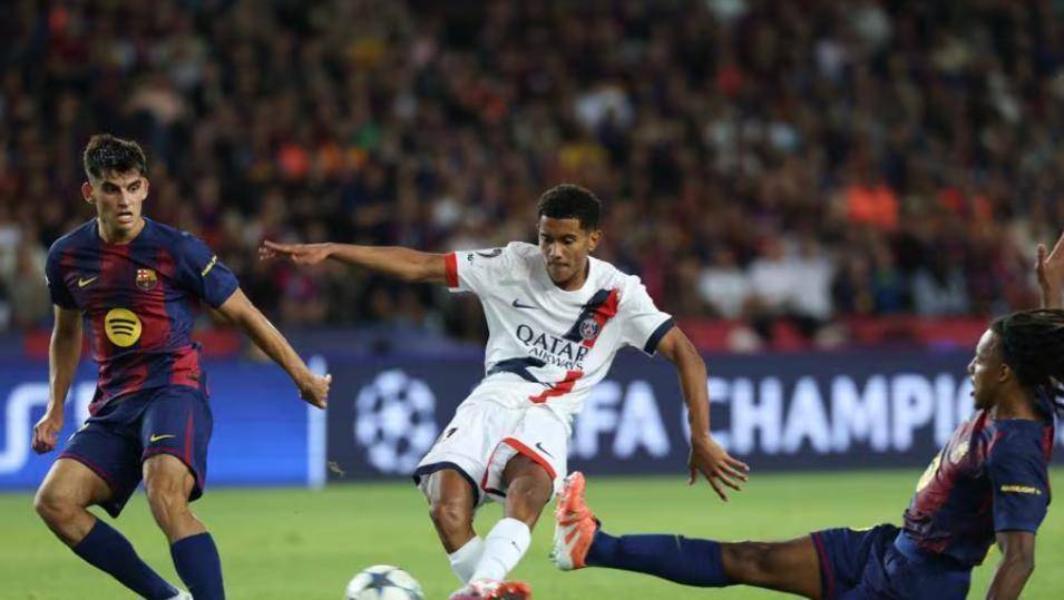 星空体育官网-克里夫兰骑士训练开放日，国际比赛日防线松动引欢呼，社区盾在即，赛程密集仍需轮换(社工组织青少年迎国庆篮球友谊赛信息)