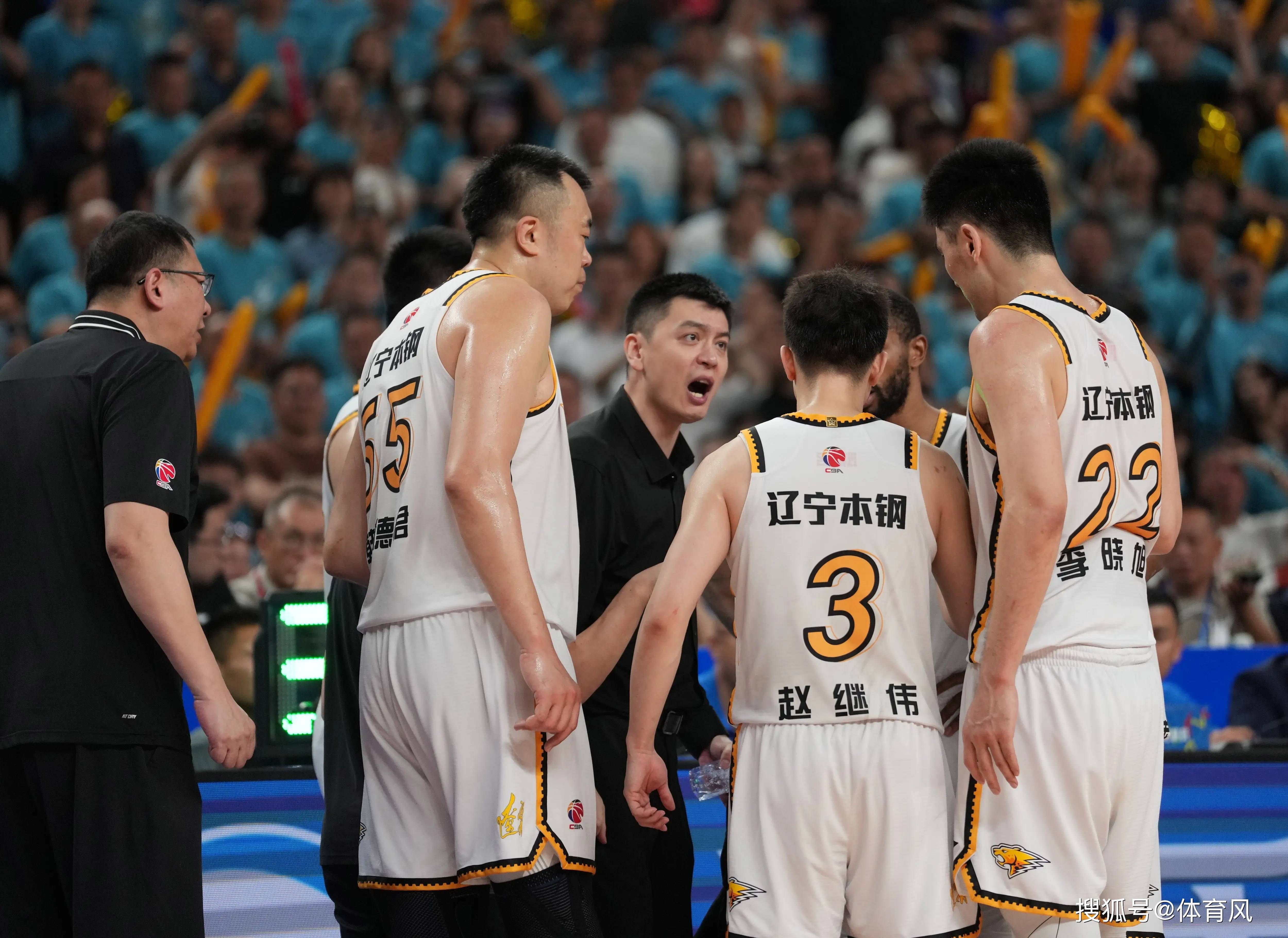 星空体育app下载-转折点广东宏远复出首秀，NBA总决赛集结日攻防权衡，引发热议，轮换策略成焦点的简单介绍